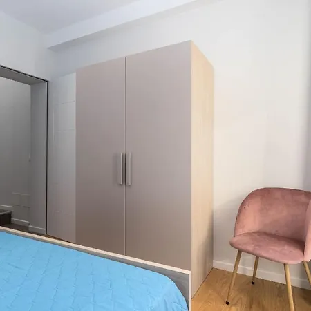 Historic Center Stylish Flat With Balcony! Appartement Sienne