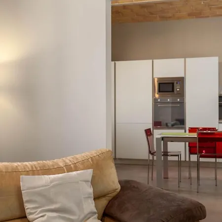 Guesthost - Historic Center Stylish Flat * Sienne