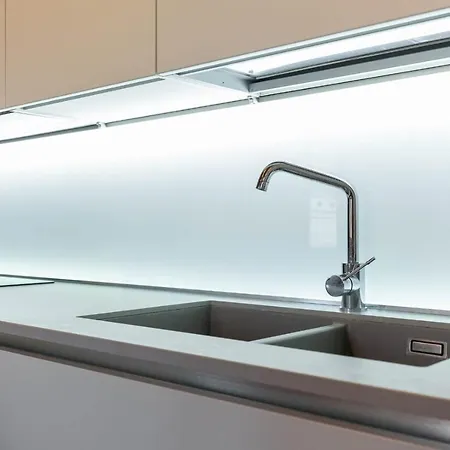 Historic Center Stylish Flat With Balcony! *