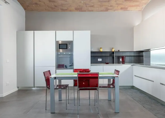 Guesthost - Historic Center Stylish Flat *