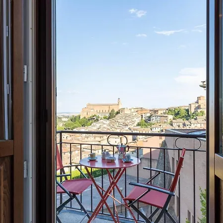 Guesthost - Historic Center Stylish Flat Lejlighed