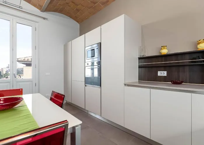 Guesthost - Historic Center Stylish Flat